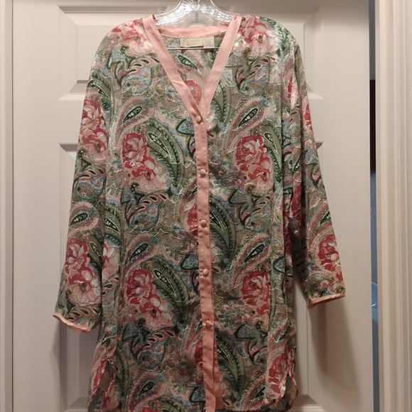Vintage Gold Label Victoria Secret Floral Robe Button Up Oversized Size M/L - Picture 2 of 6